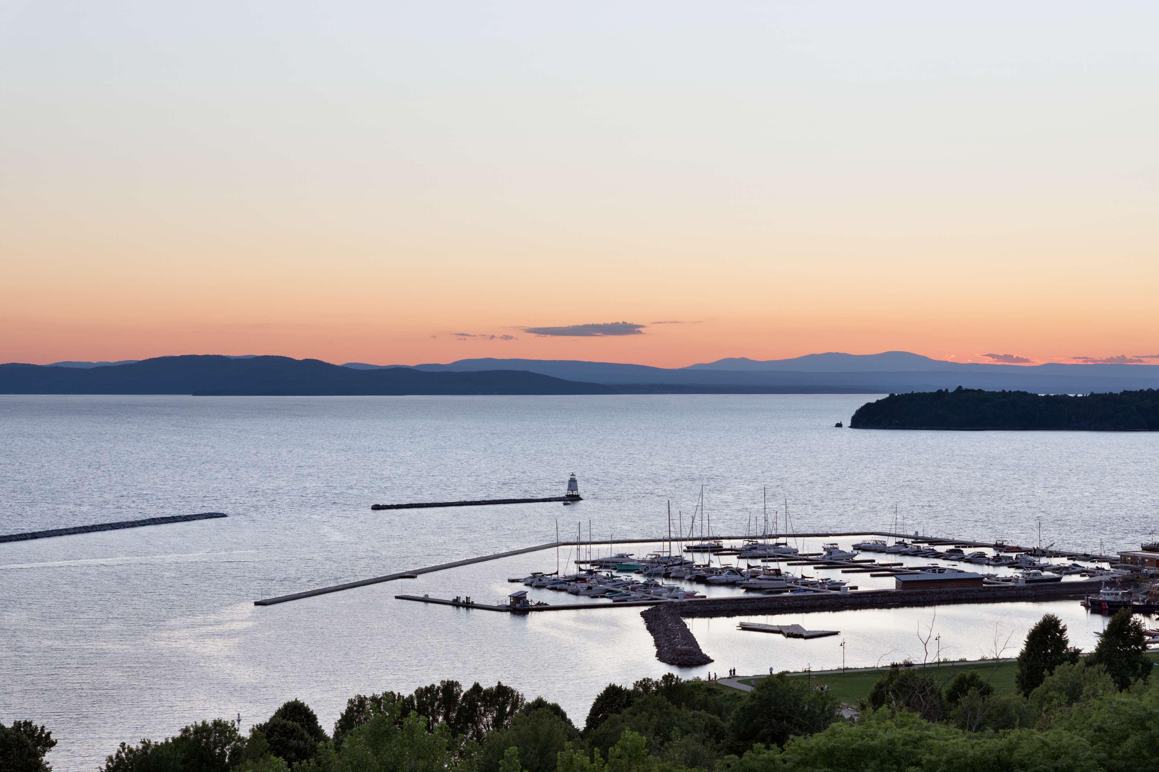 Hotel Champlain Burlington, Curio Collection By Hilton エクステリア 写真