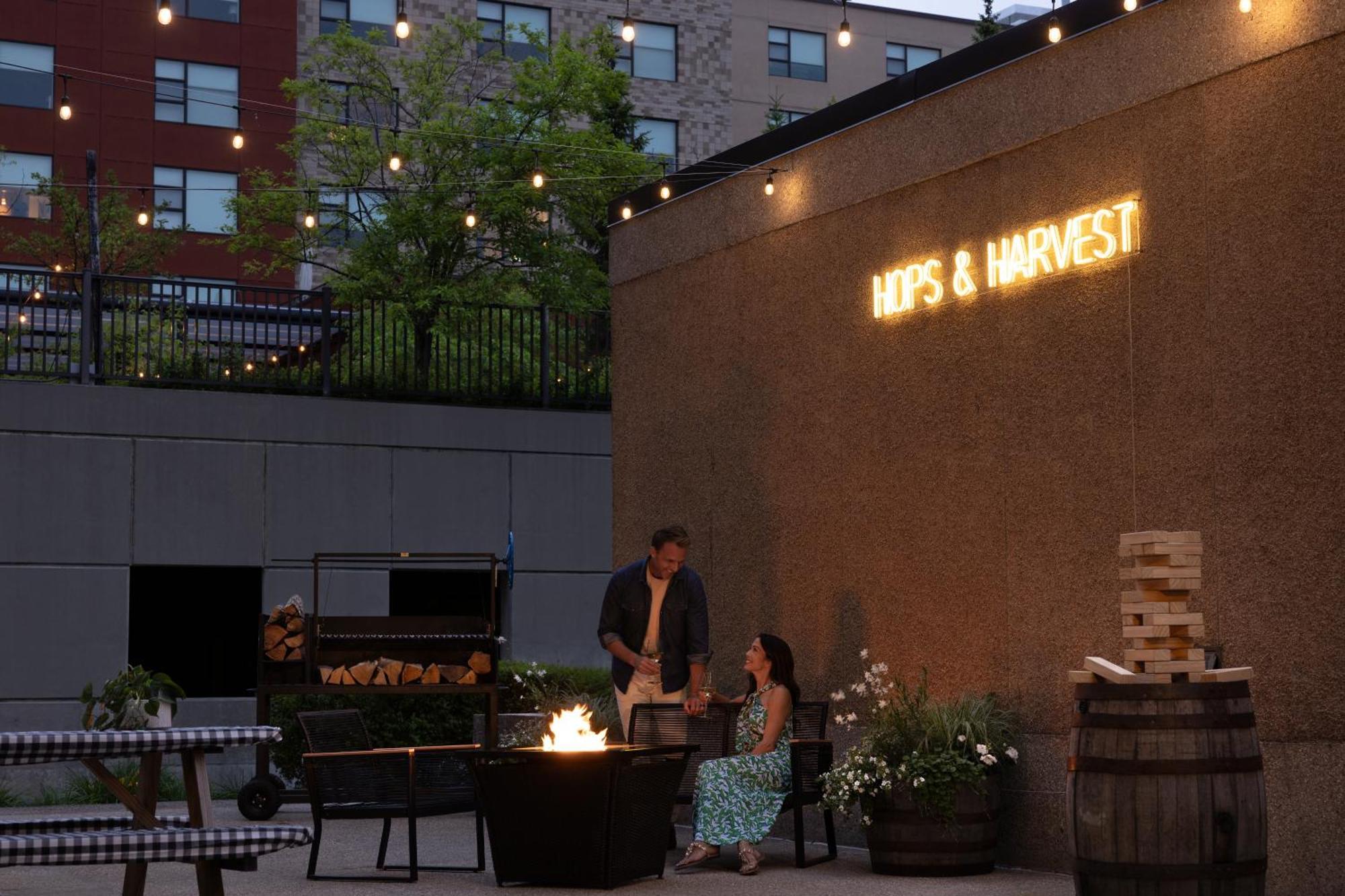 Hotel Champlain Burlington, Curio Collection By Hilton エクステリア 写真